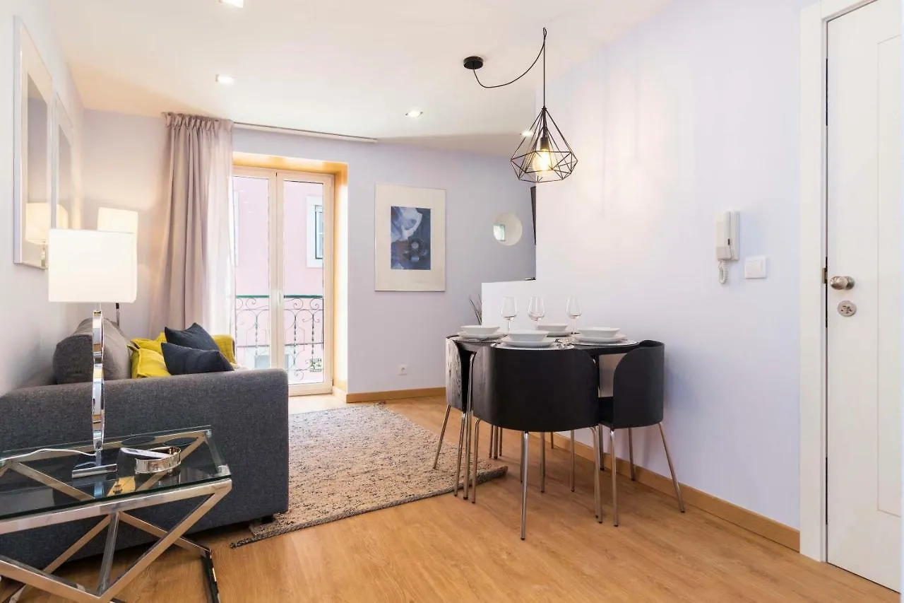 Daire Perfect, Cool, Aircon, 2 Beds 2 Bath Best Location Lisboa Portekiz